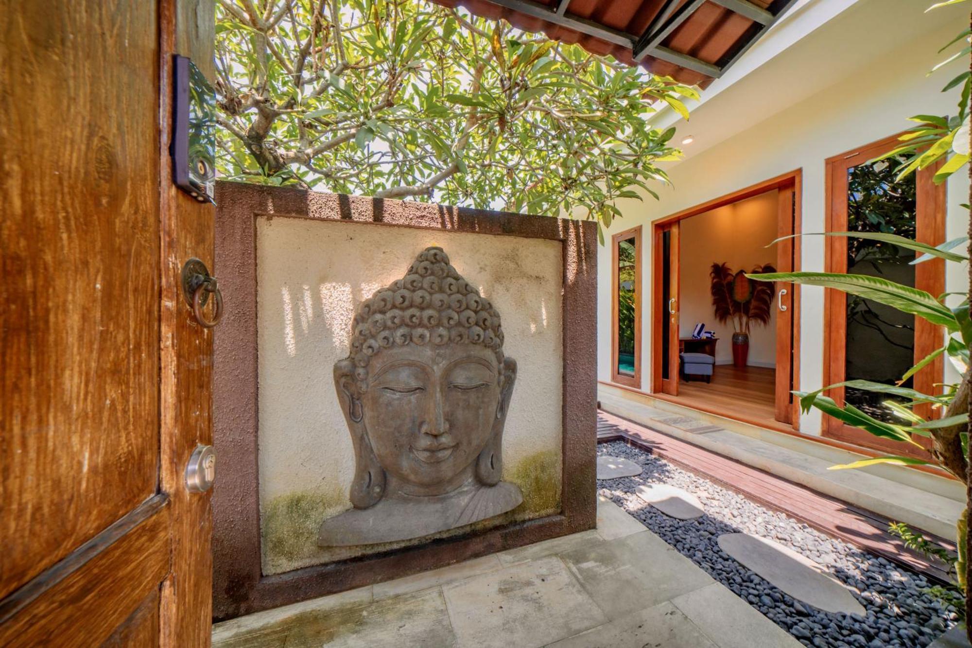 Villa Paradise Seminyak ภายนอก รูปภาพ